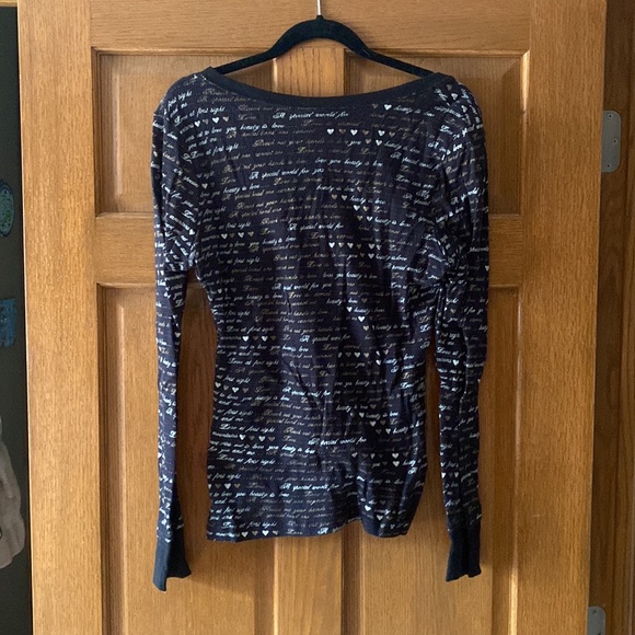 Such a cute Daytrip top! - Picture 4 of 5